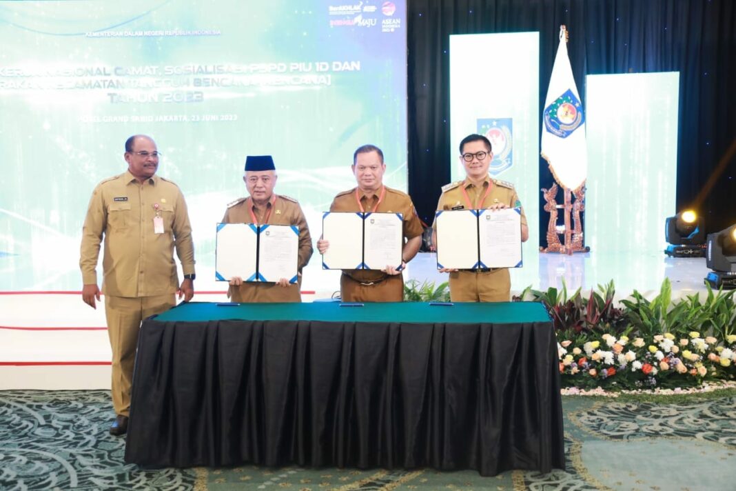 Bupati Joune Ganda Hadiri Rakernas Camat, Kemendagri di Jakarta