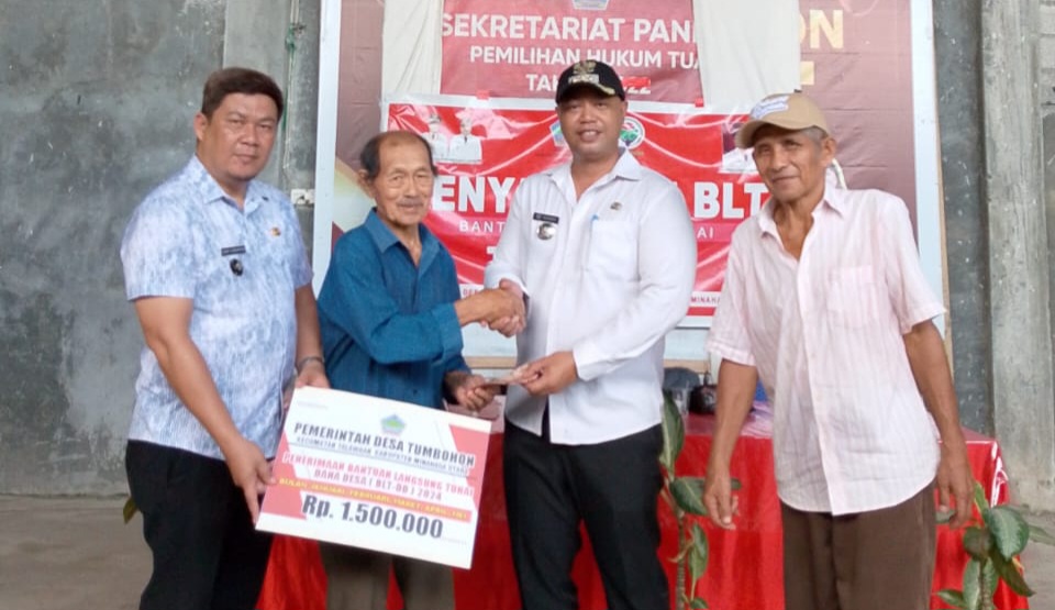PemDes Tumbohon Salurkan BLT Kepada 27 KPM