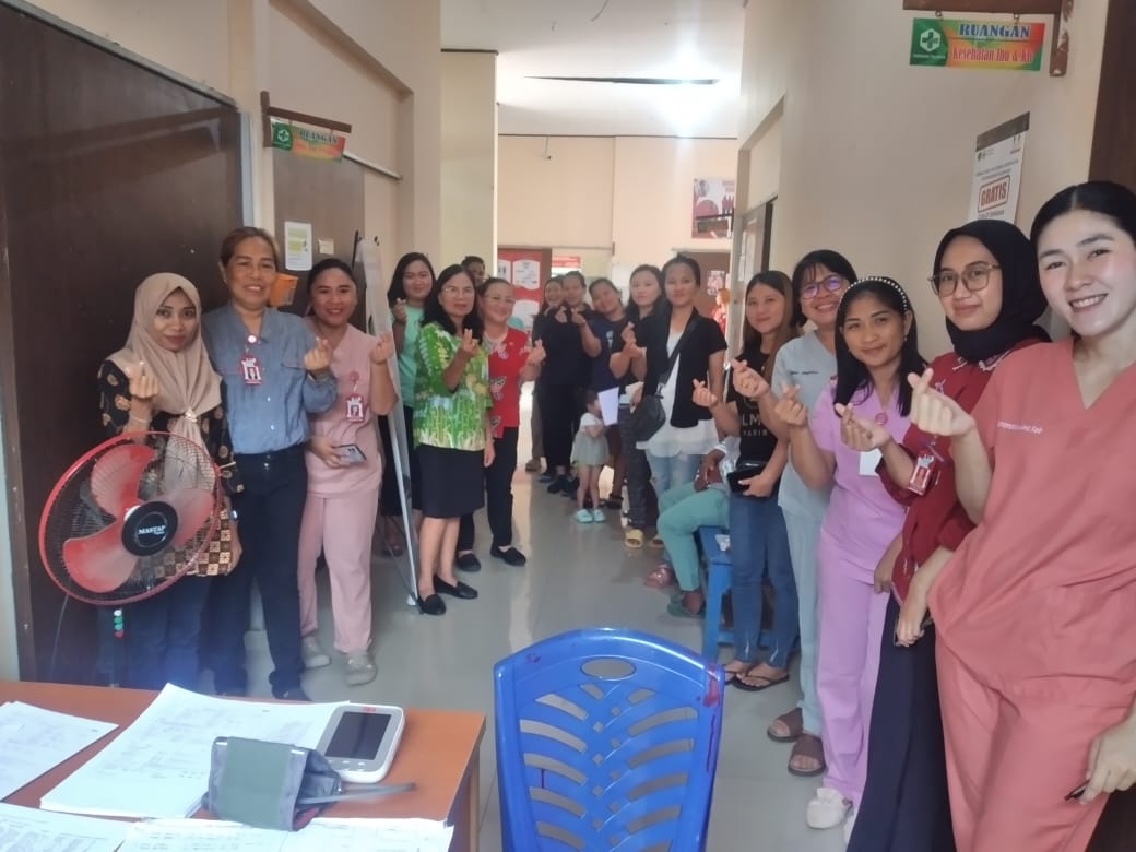 Harganas Ke-32, Masyarakat Antusias Ikuti Pelayanan KB MKJP Gratis di Talawaan
