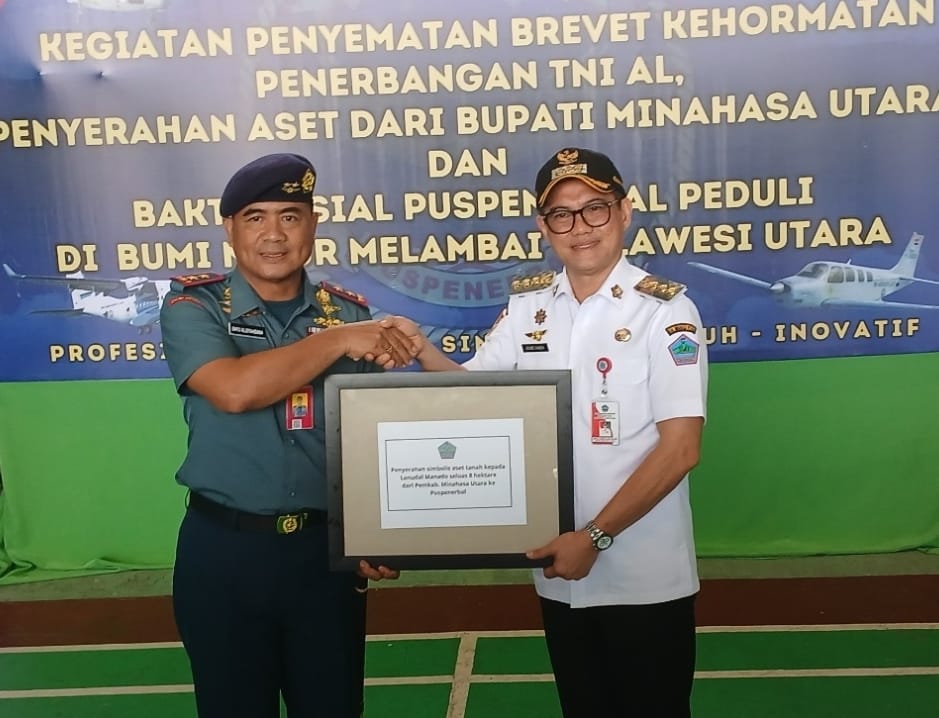 Bupati Joune Ganda Terima Brevet Kehormatan dari TNI AL, Simbol Sinergitas dan Dedikasi