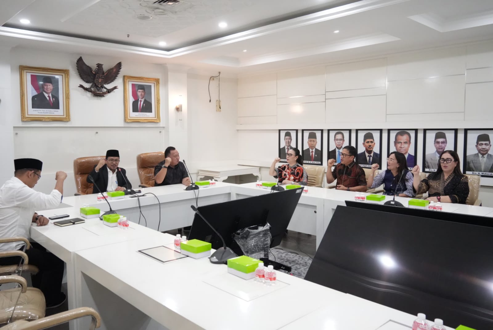 Bahas Sejumlah Program Sosial, Wabup Sarundajang Audiensi Bersama Wakil Menteri Sosial RI