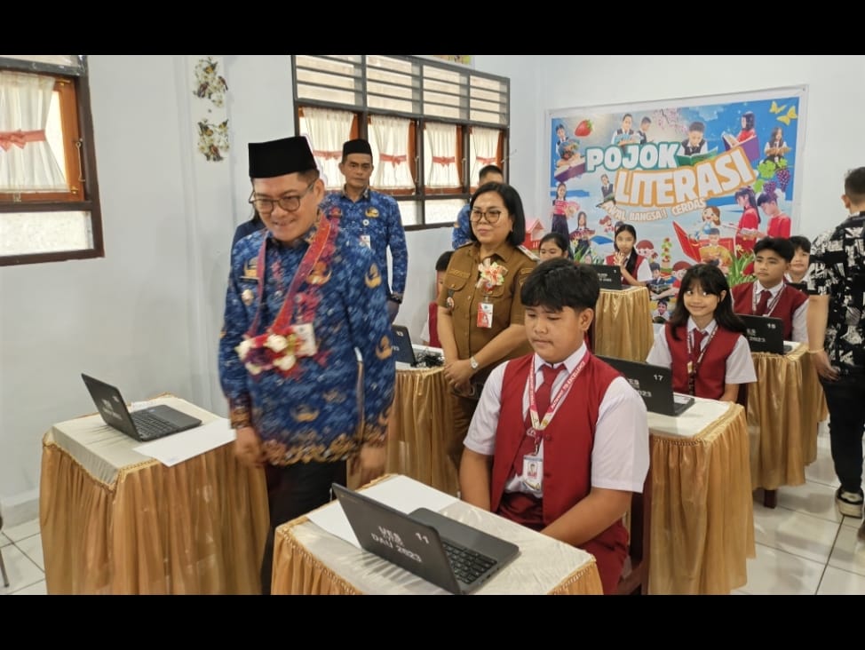 TKA SD Advent Unklab, Bupati Joune Ganda,  Dorong Penguatan Cara Berpikir Siswa Sejak Dini
