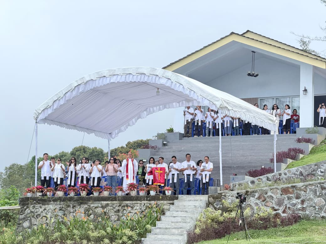 GMIM Bukit Moria Rike, Merayakan Kenaikan Yesus  Ke Sorga di Tomohon
