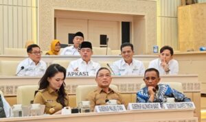 Joune Ganda Hadiri RDP, Cari Solusi PPPK di Senayan