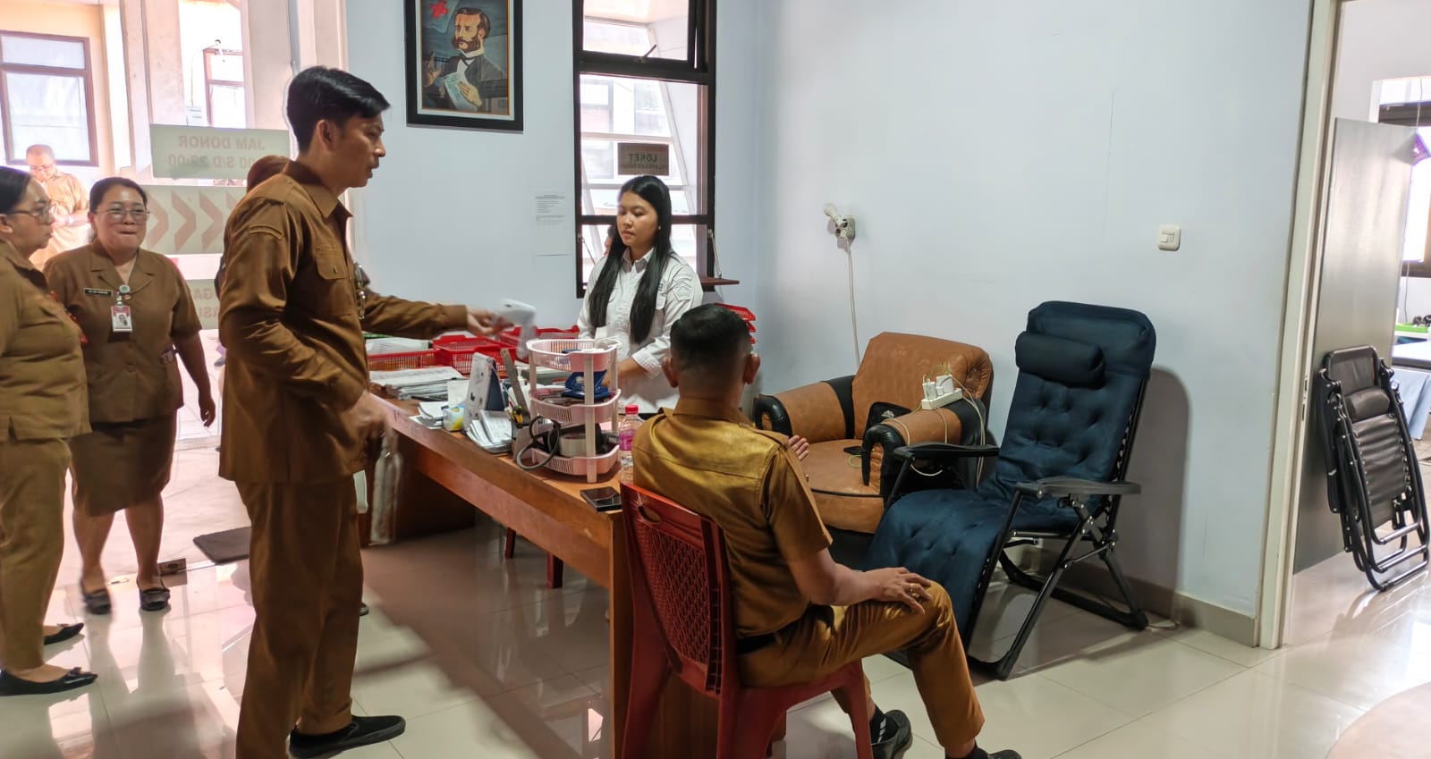 Komitmen Perbaikan: Direktur RSUD Maria Walanda Maramis Tinjau Langsung Fasilitas dan Pelayanan Pasien